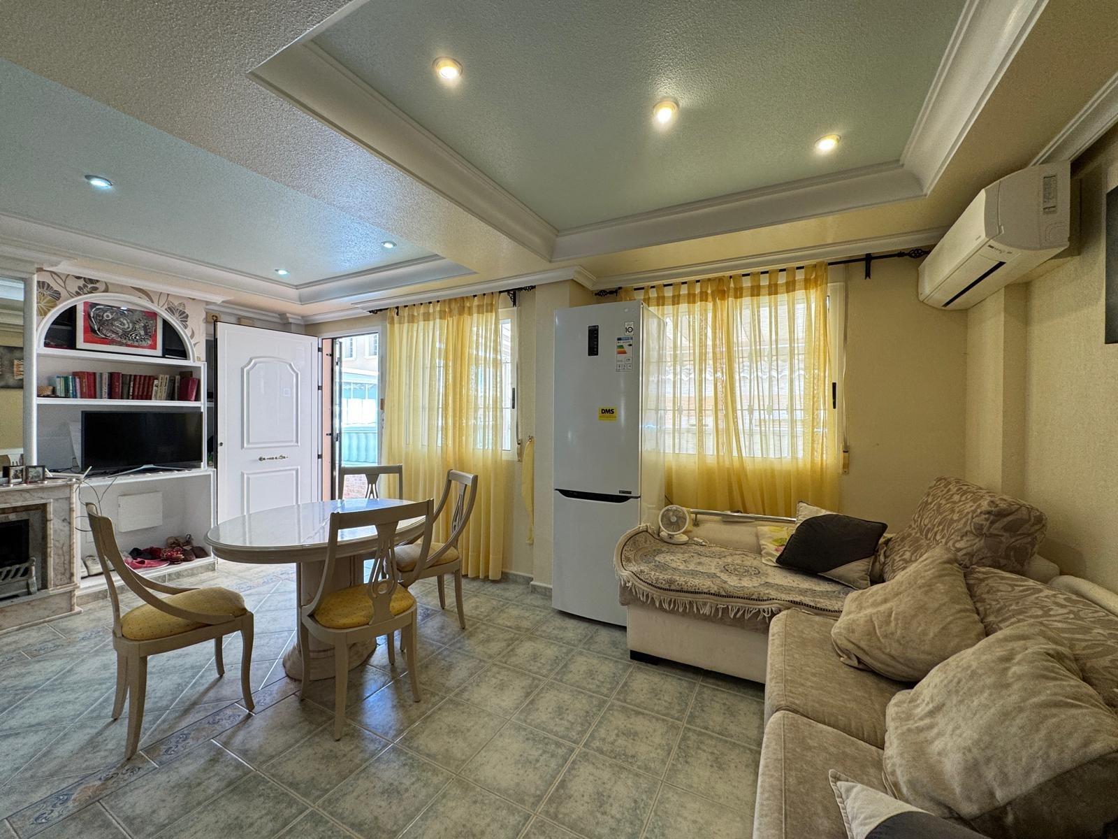 Townhouse in Guardamar del Segura, Alicante, Spanien 3 Schlafzimmer, 91 m2 Nr. 191632