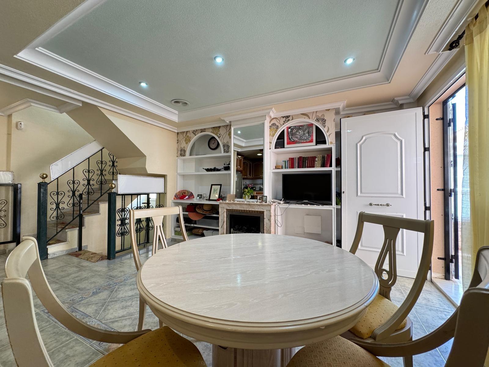 Townhouse in Guardamar del Segura, Alicante, Spanien 3 Schlafzimmer, 91 m2 Nr. 191632