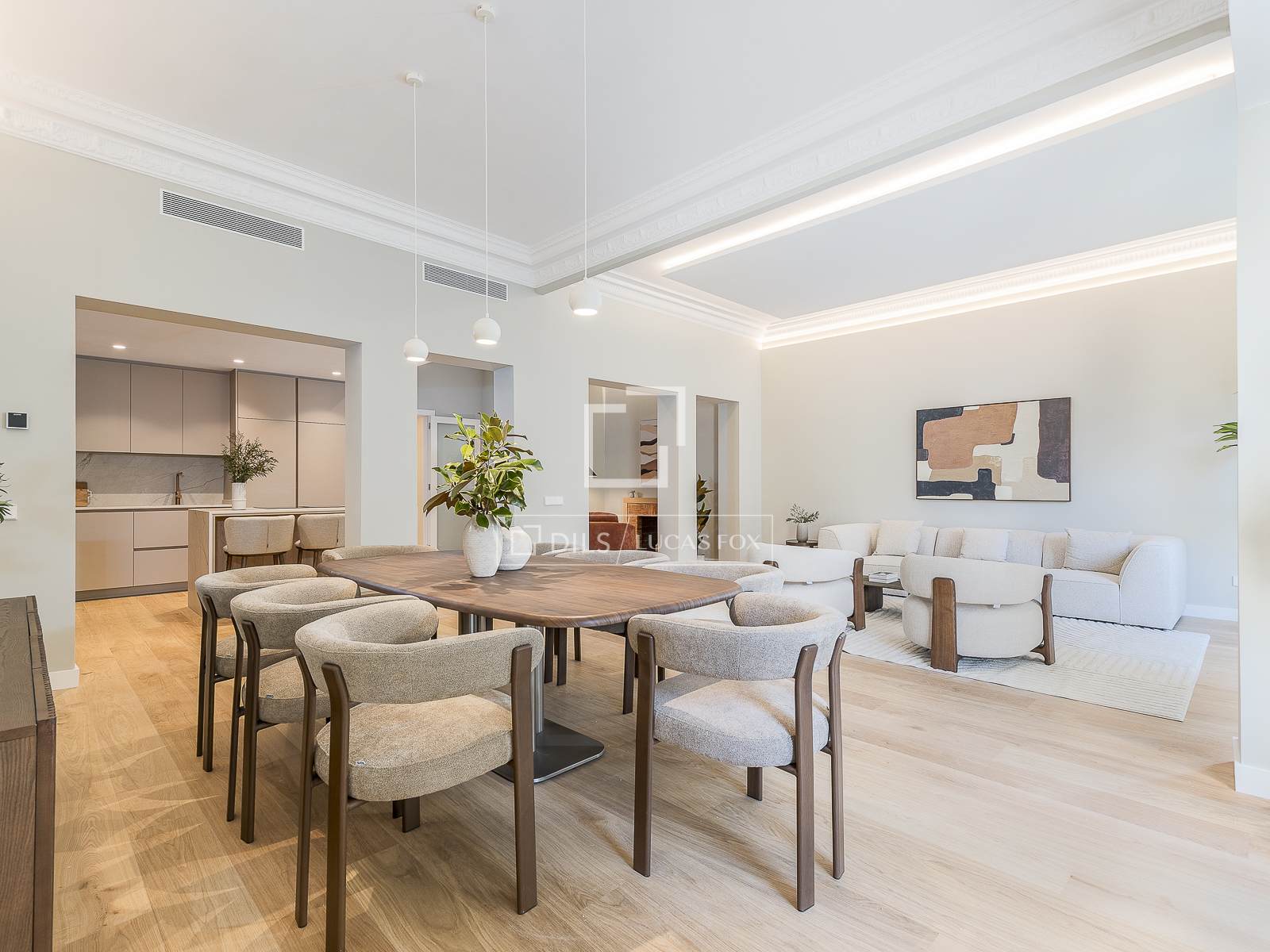 Apartamento en Barcelona, España 5 dormitorios, 223 m2 No. 161418