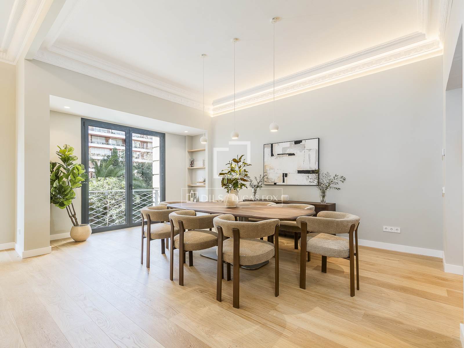 Apartamento en Barcelona, España 5 dormitorios, 223 m2 No. 161418