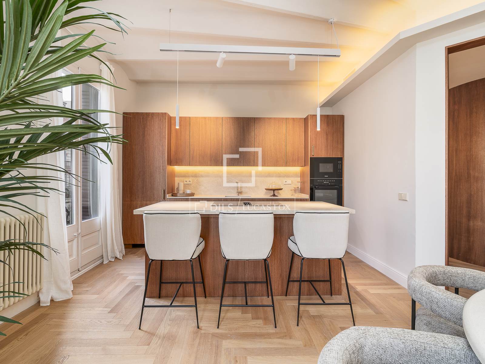 Apartment à Barcelona, Espagne 4 chambres, 183 m2 No. 161414