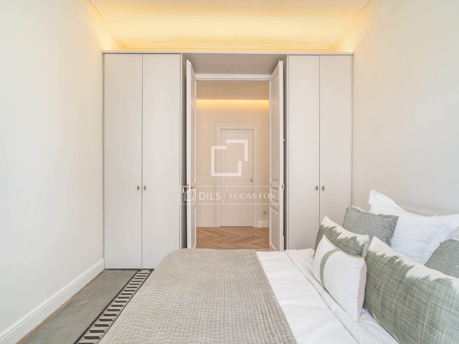 Apartment à Barcelona, Espagne 4 chambres, 183 m2 No. 161414