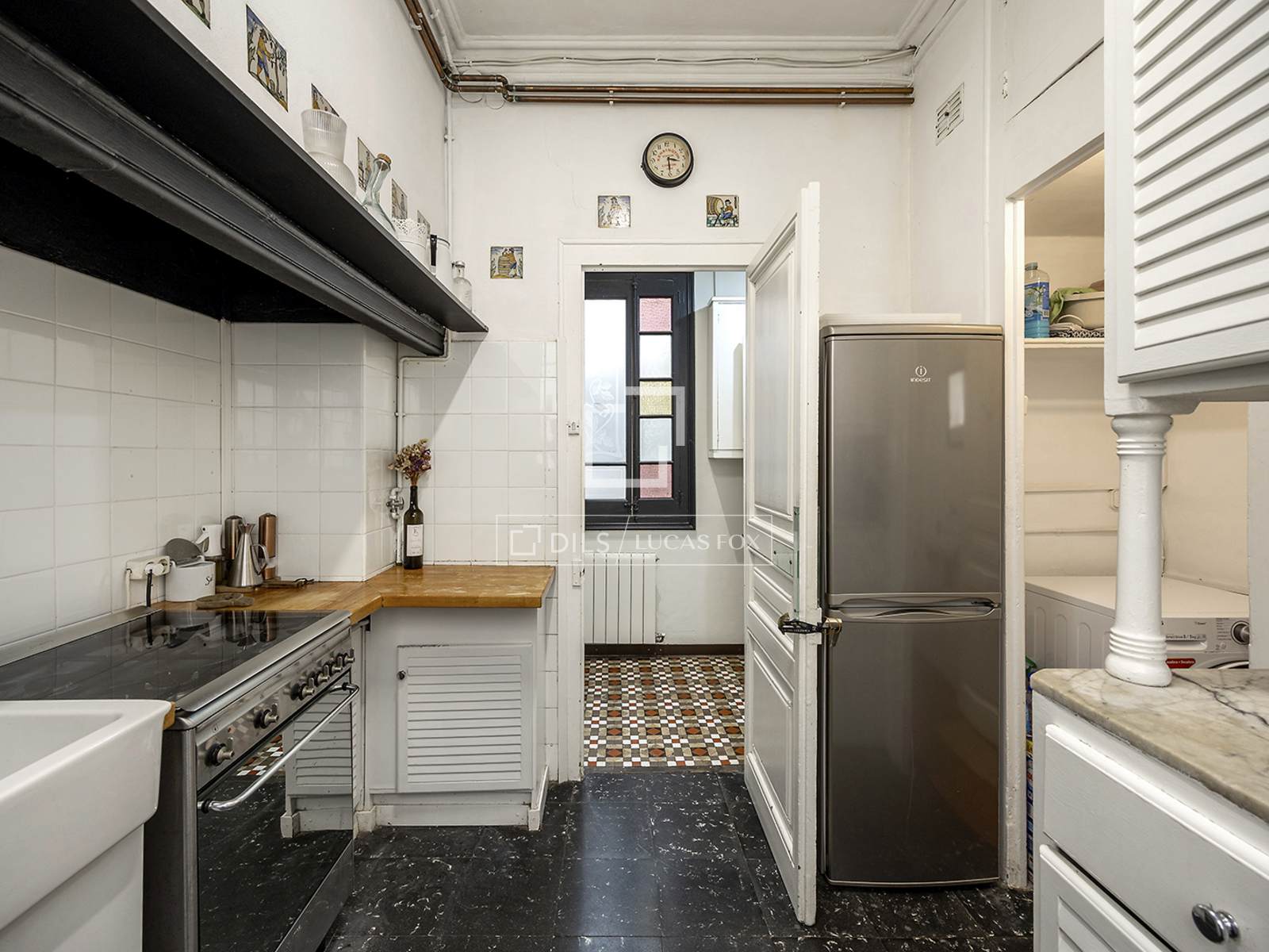 Dzīvoklis Barcelona, Spānijā 5 istabas, 161 m2 Nr. 161419