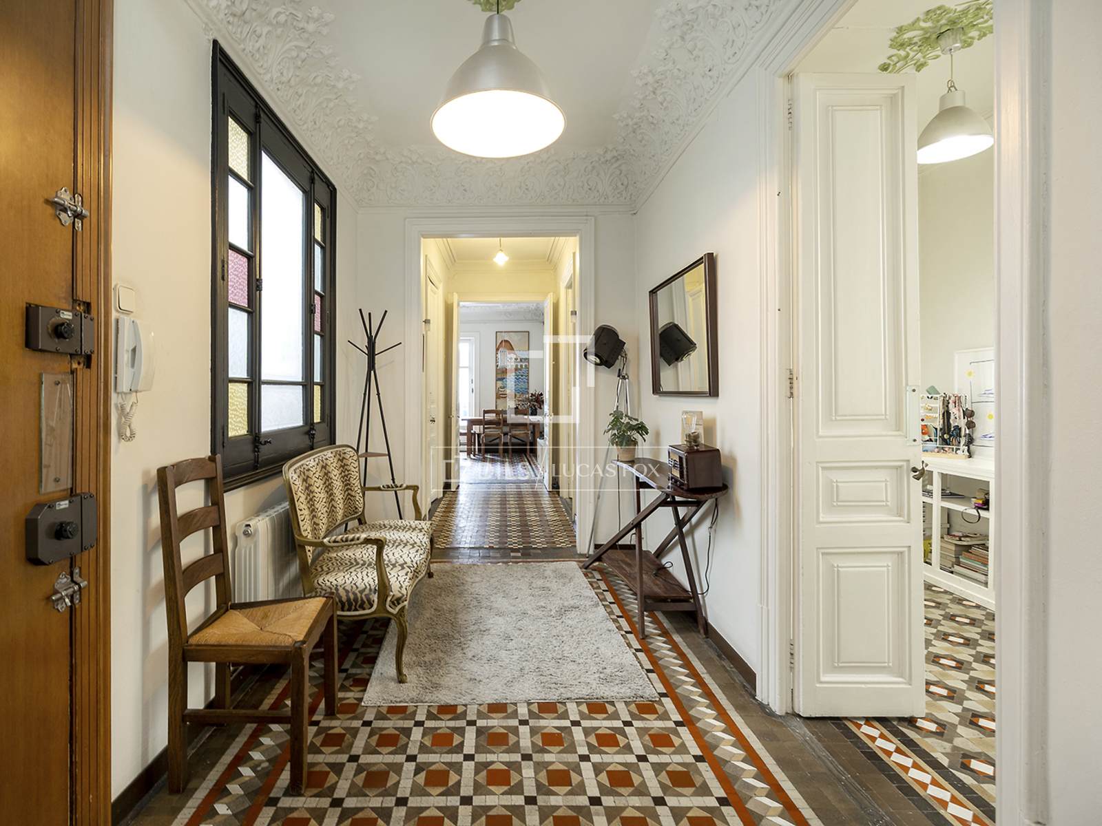 Dzīvoklis Barcelona, Spānijā 5 istabas, 161 m2 Nr. 161419