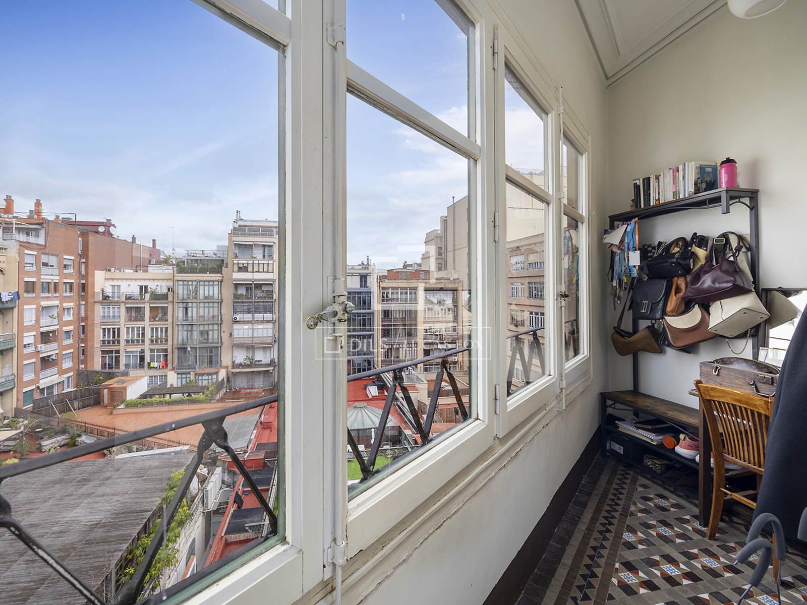 Dzīvoklis Barcelona, Spānijā 5 istabas, 161 m2 Nr. 161419