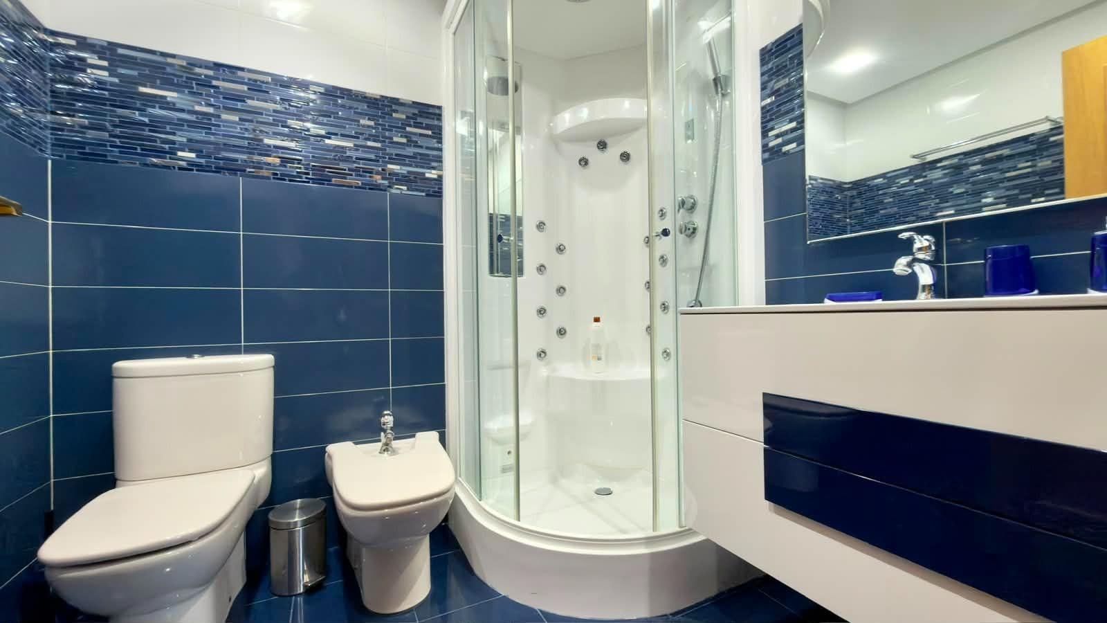 Villa in Calpe, Alicante, Spain 8 bedrooms, 1000 sq.m. No. 168357