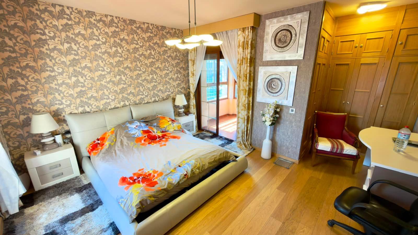 Villa in Calpe, Alicante, Spain 8 bedrooms, 1000 sq.m. No. 168357