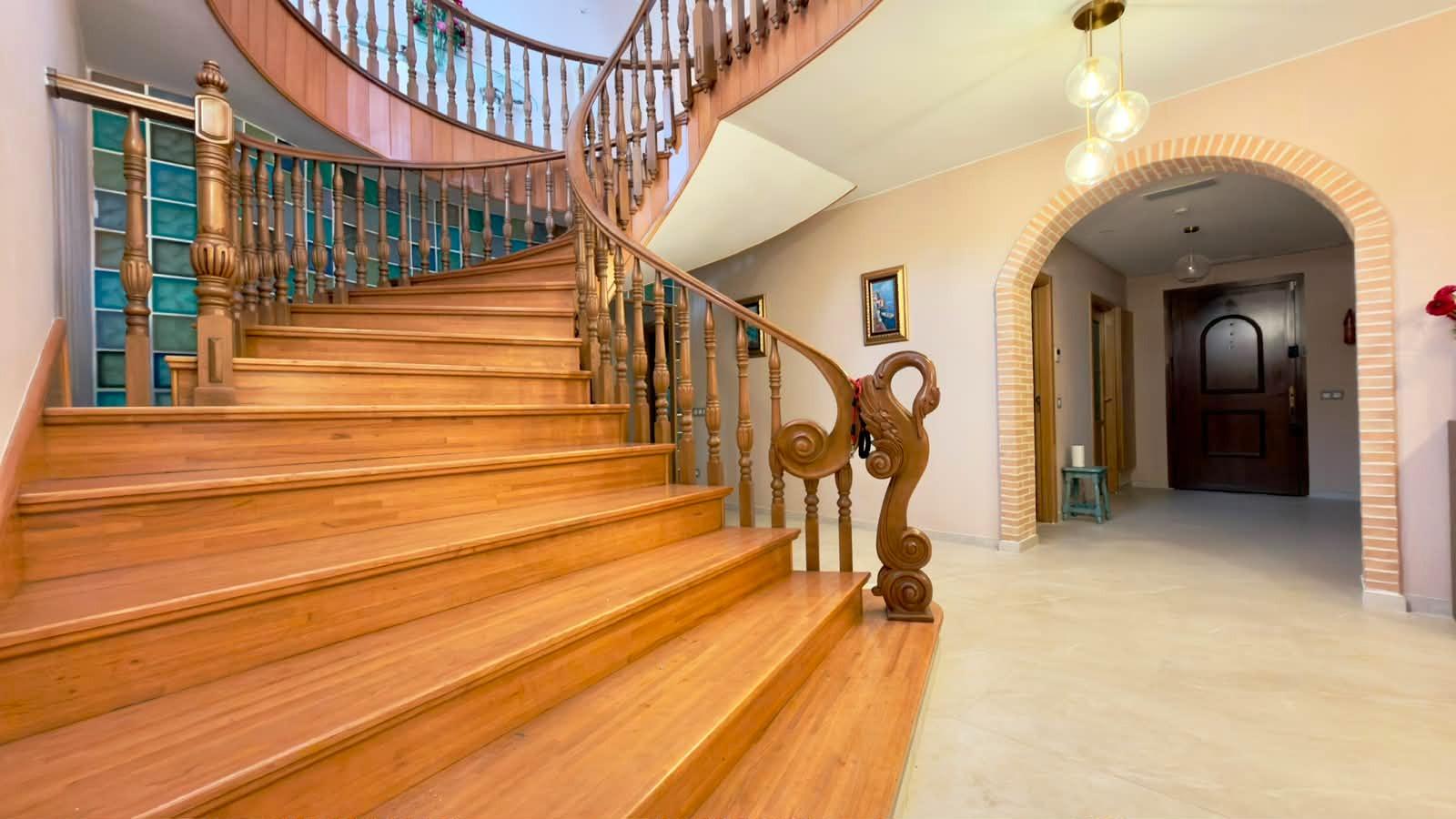 Villa in Calpe, Alicante, Spain 8 bedrooms, 1000 sq.m. No. 168357