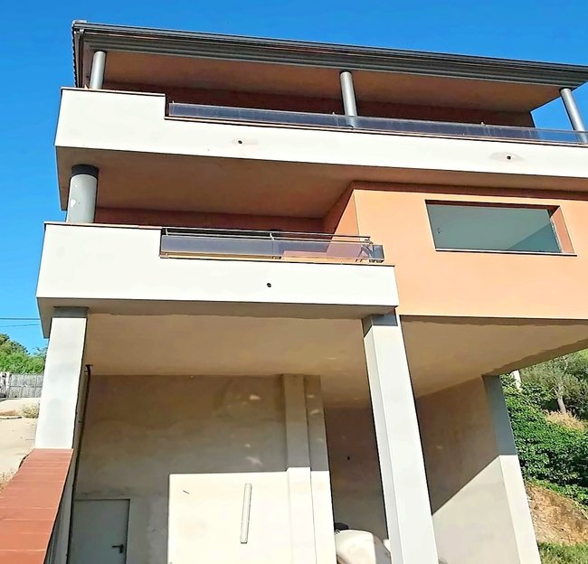 Māja Font-rubi, Barcelona, Spānijā 4 istabas, 177 m2 Nr. 191426