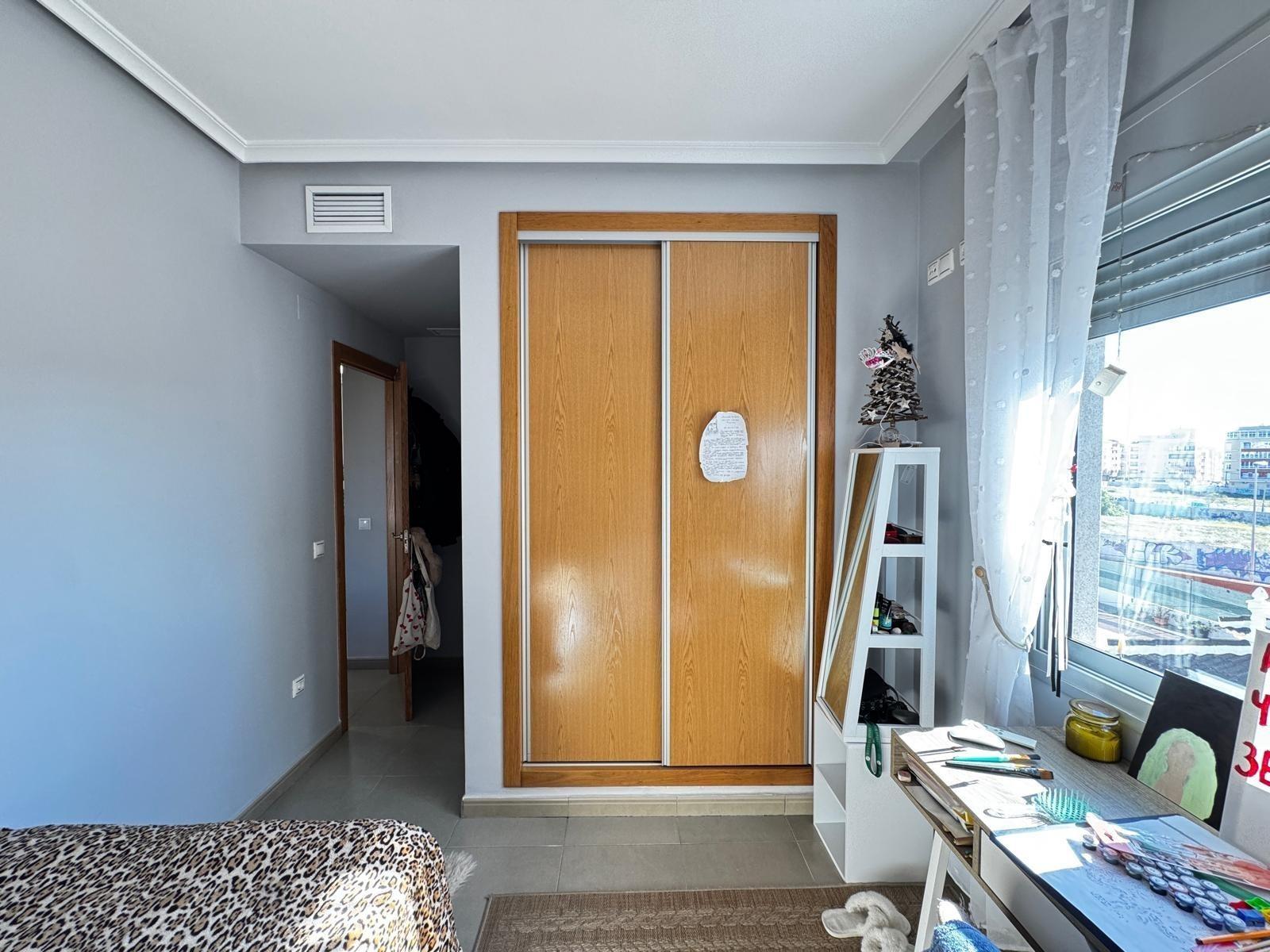 Dzīvoklis Torrevieja, Alicante, Spānijā 3 istabas, 89 m2 Nr. 189054