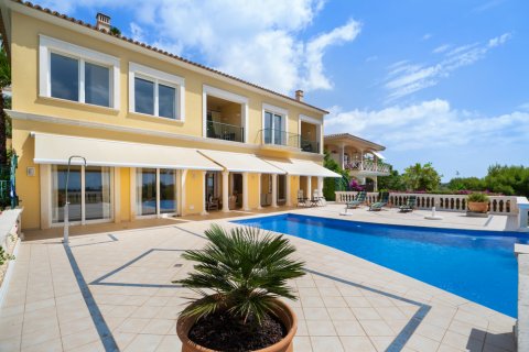 Villa in Bendinat, Mallorca, Spain 4 bedrooms, 344 sq.m. No. 103858