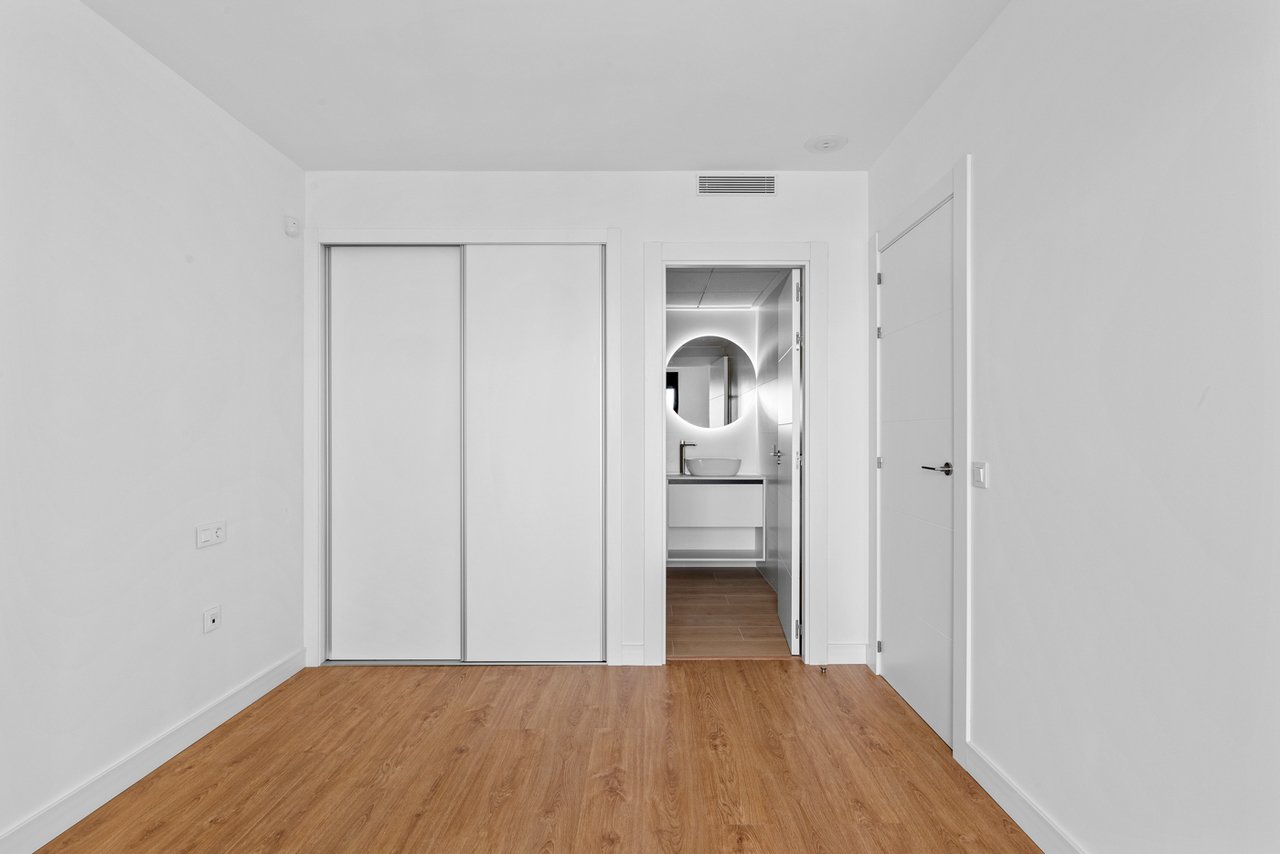 Apartment in Villamartin, Alicante, Spain 2 bedrooms, 80 sq.m. No. 146435