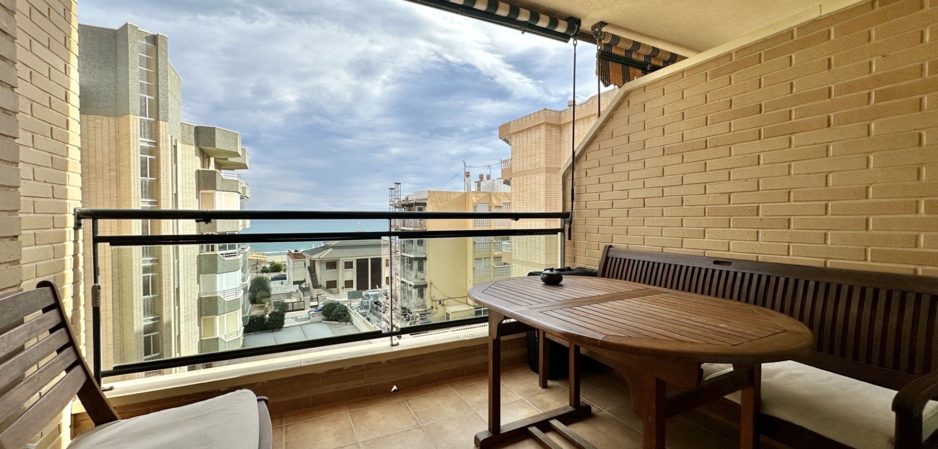 Apartment à Guardamar del Segura, Alicante, Espagne 2 chambres, 78 m2 No. 146441