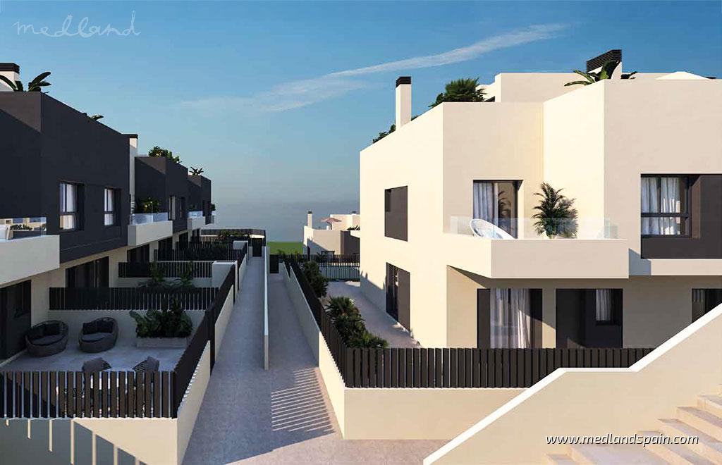 Townhouse in Velez-Malaga, Malaga, Spain 4 bedrooms, 144 sq.m. No. 166668
