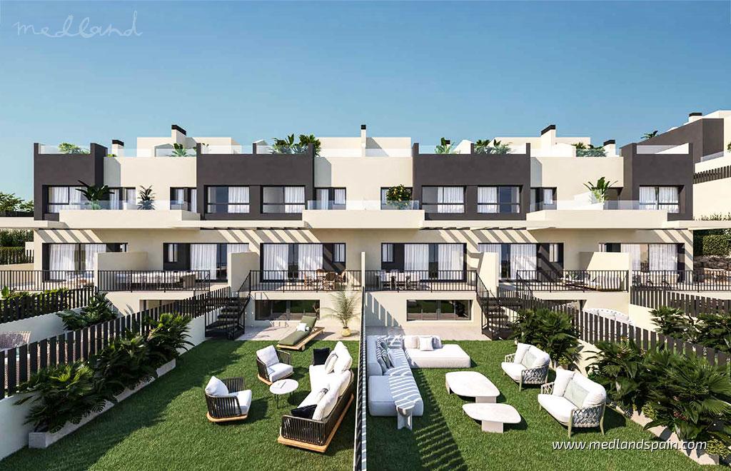 Townhouse in Velez-Malaga, Malaga, Spain 4 bedrooms, 144 sq.m. No. 166668