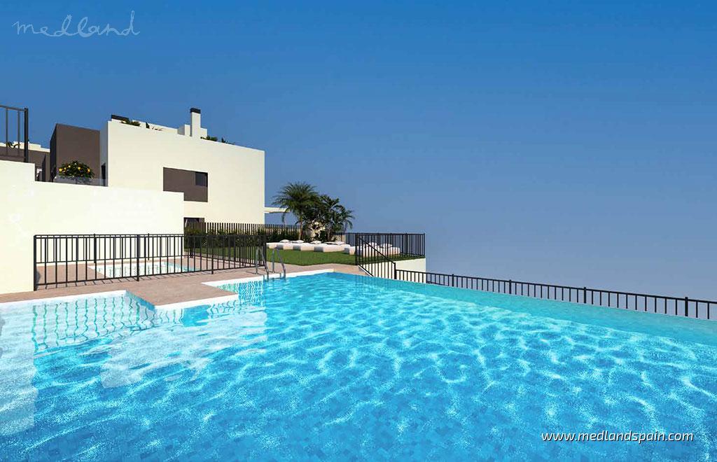 Townhouse in Velez-Malaga, Malaga, Spain 4 bedrooms, 144 sq.m. No. 166668