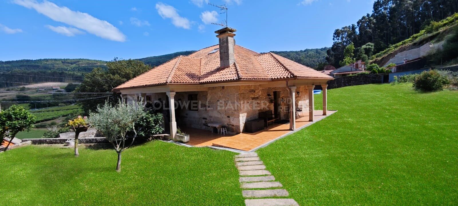 House in Meis, Pontevedra, Spain 5 bedrooms, 400 sq.m. No. 160042