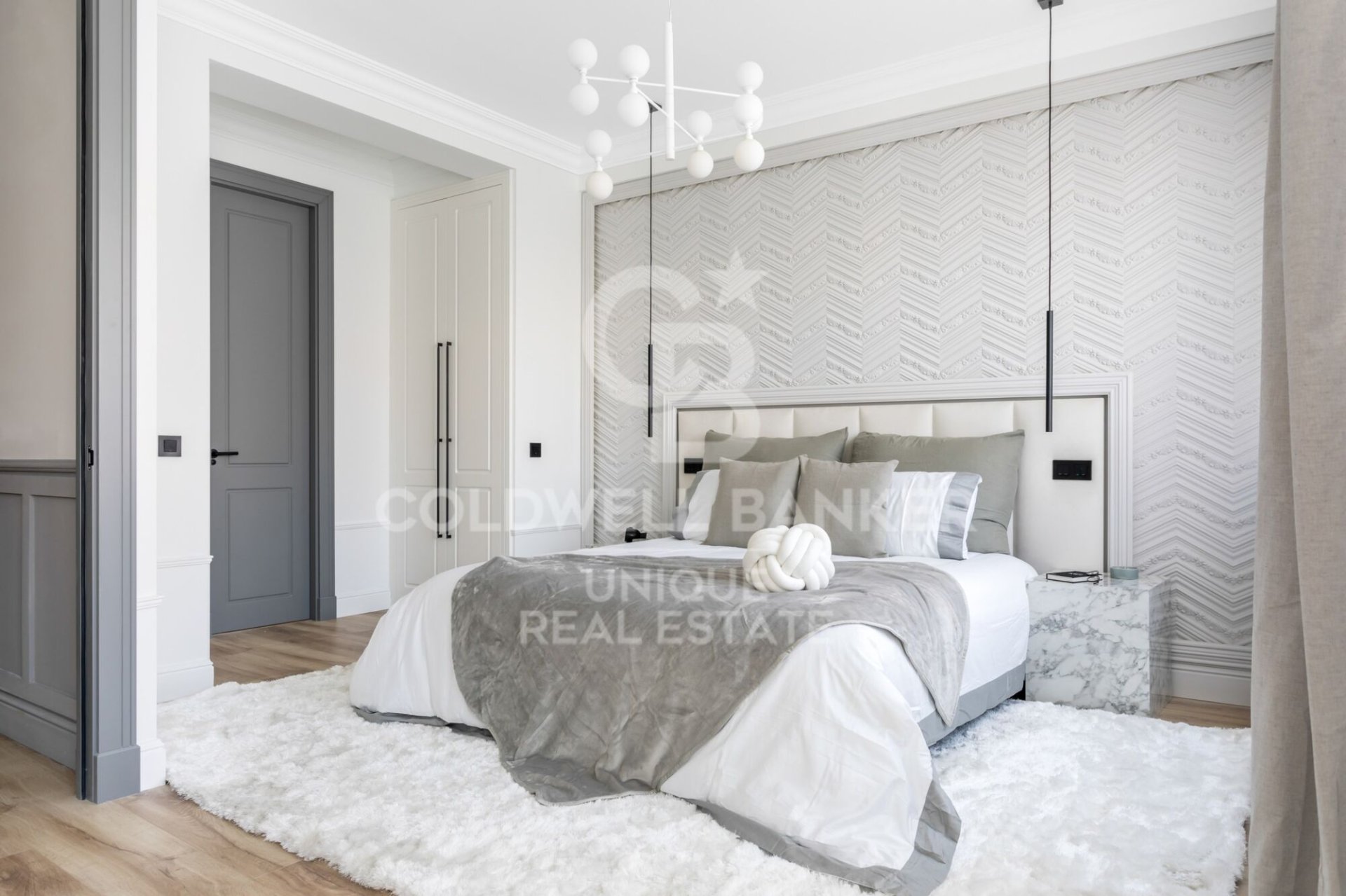 Квартира в Мадрид, Испания 4 спальни, 310м2 №160037