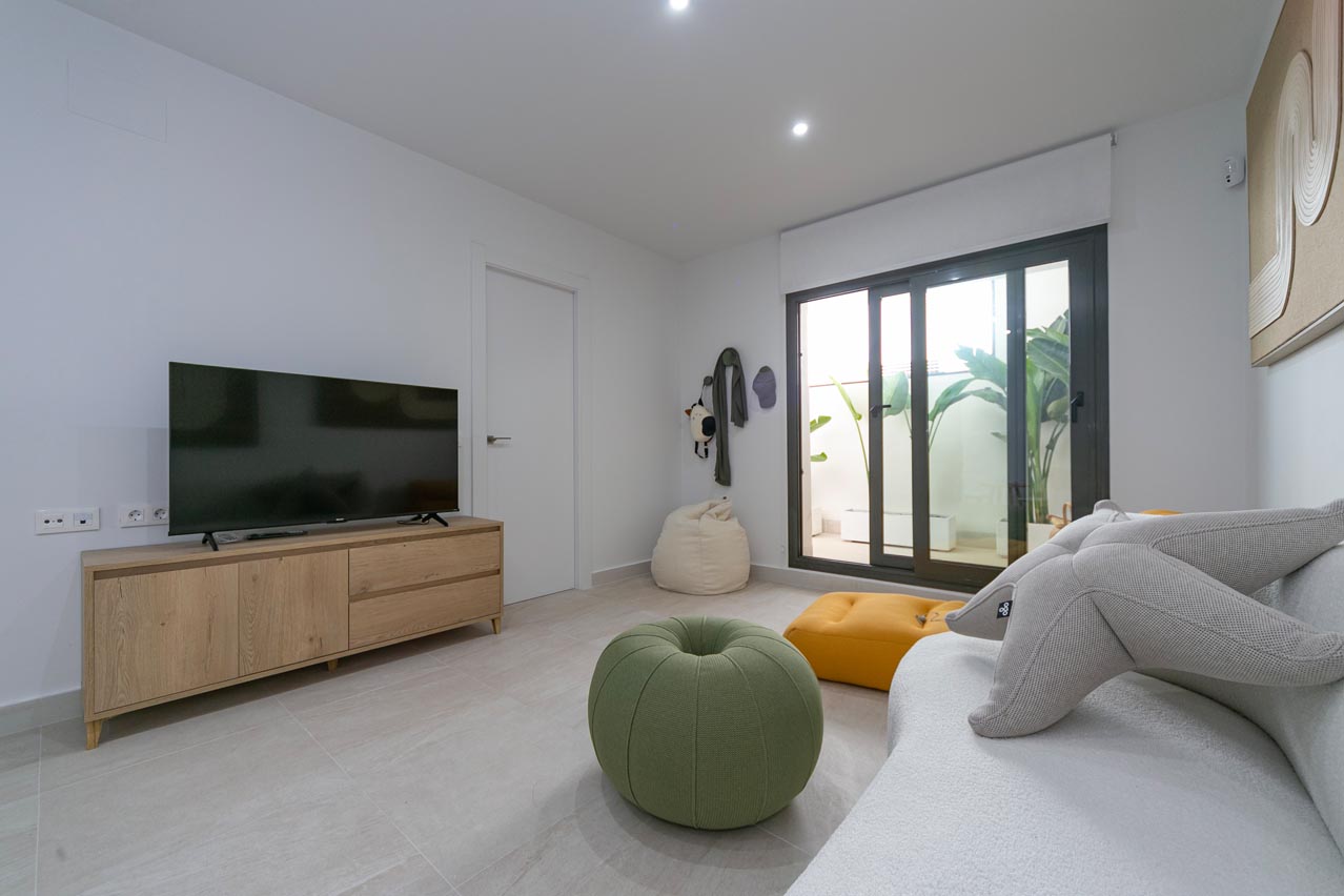 Huoneisto Los Balcones, Alicante, Espanja 2 makuuhuonetta, 95 m2 No. 113615