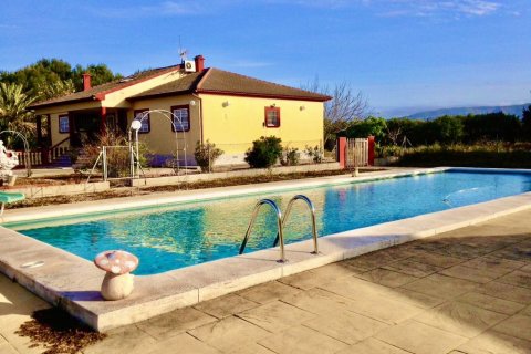 Villa in Els Poblets, Alicante, Spain 398 sq.m. No. 195336