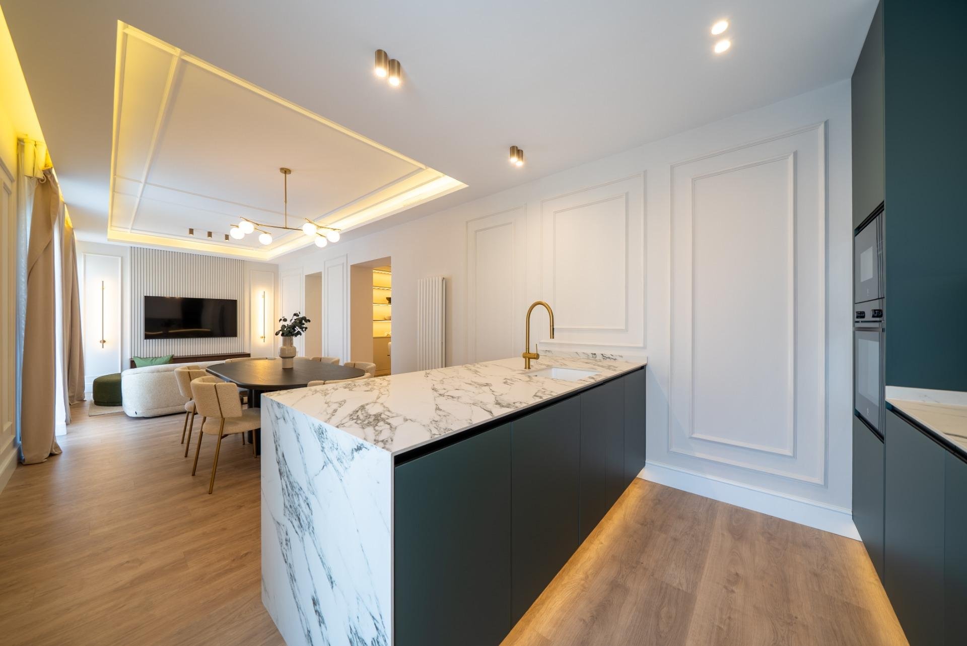 Huoneisto Madrid, Espanja 2 makuuhuonetta, 121 m2 No. 165716