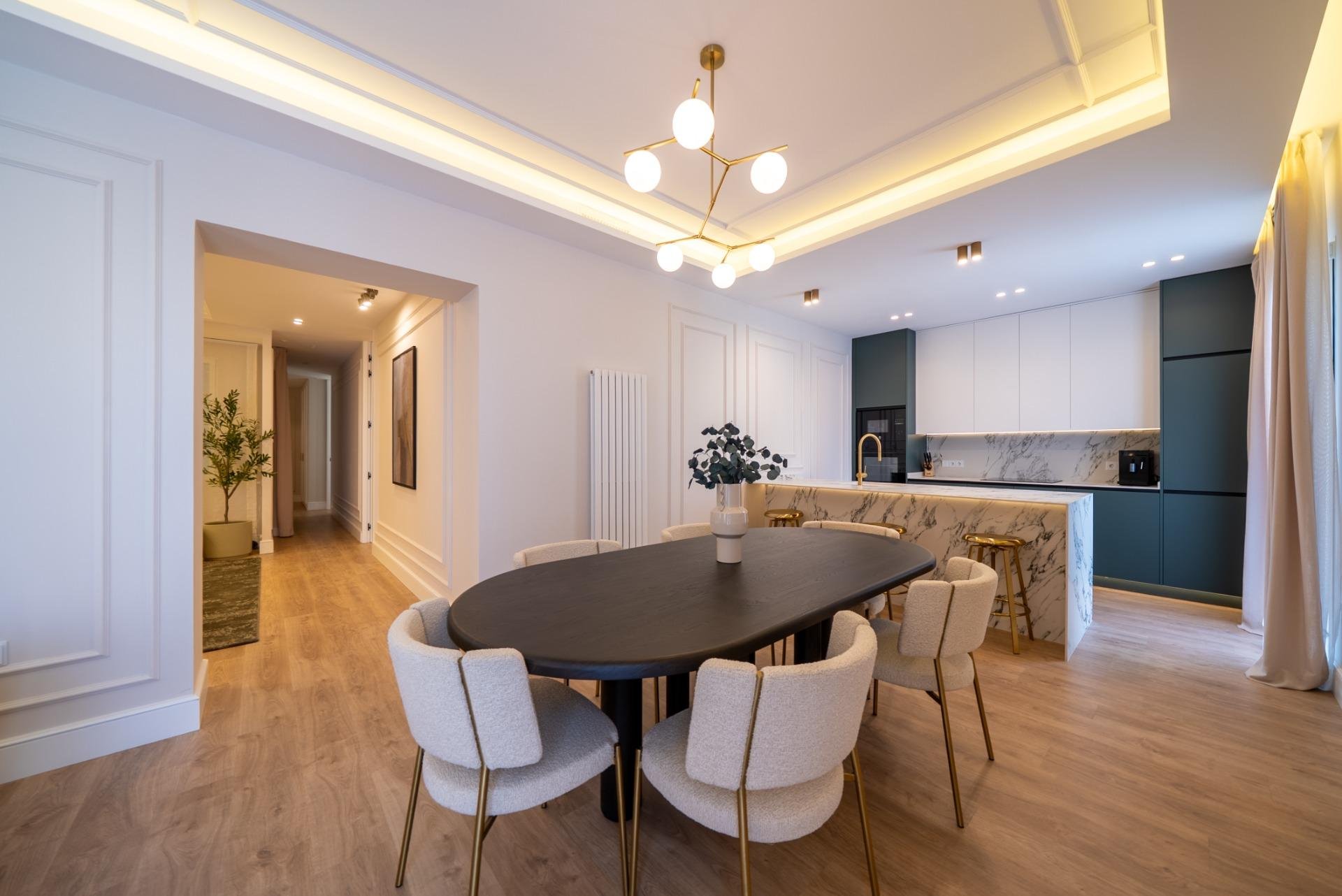 Huoneisto Madrid, Espanja 2 makuuhuonetta, 121 m2 No. 165716