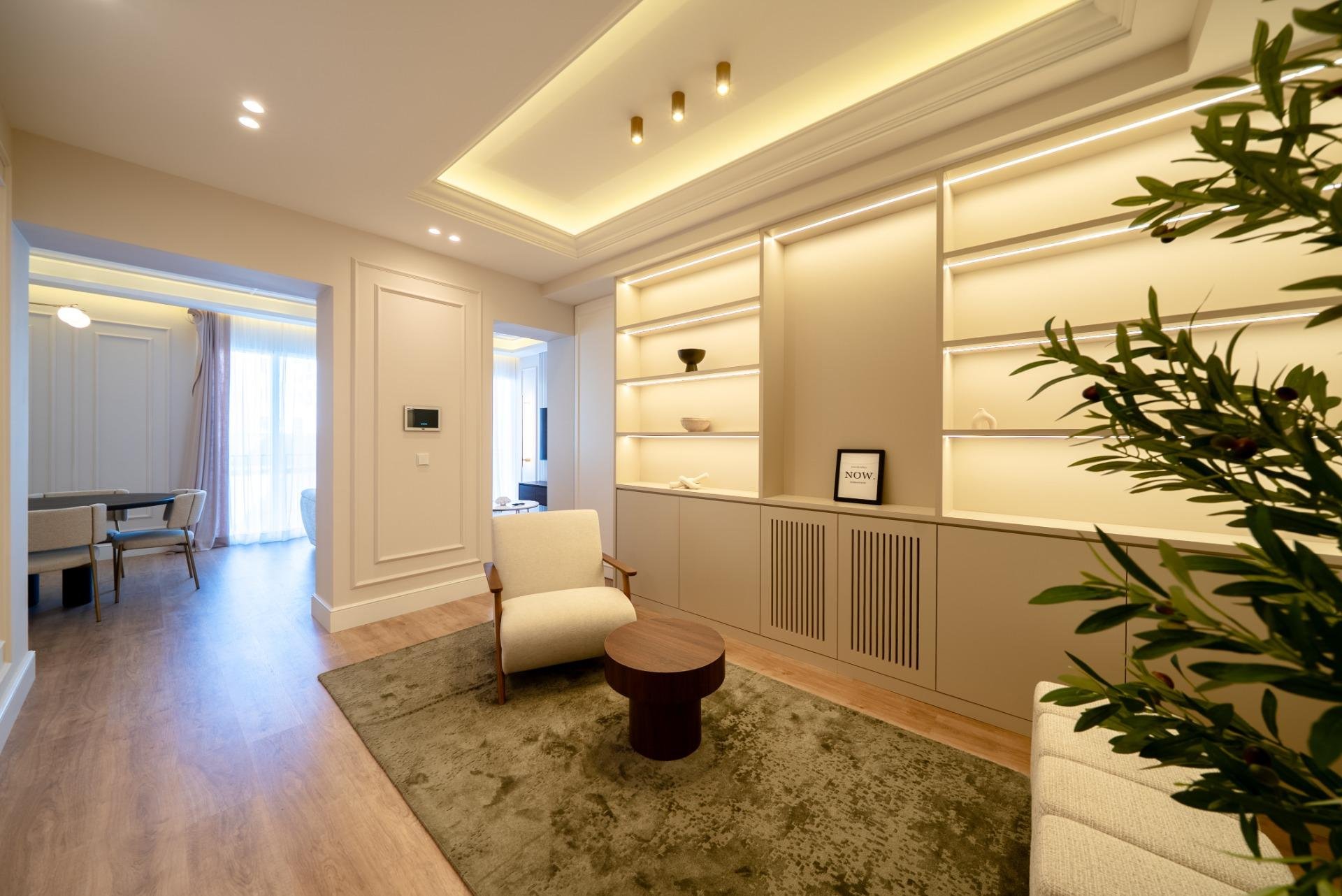 Huoneisto Madrid, Espanja 2 makuuhuonetta, 121 m2 No. 165716