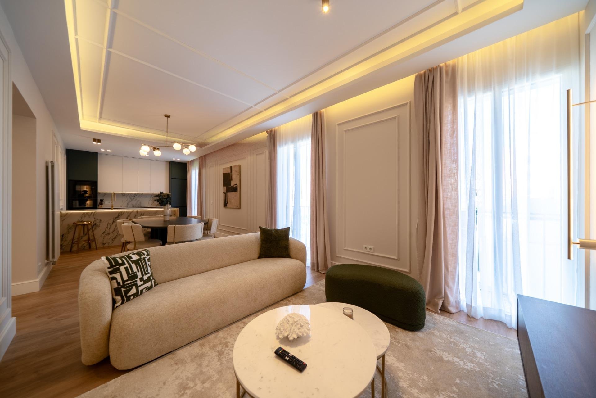 Huoneisto Madrid, Espanja 2 makuuhuonetta, 121 m2 No. 165716