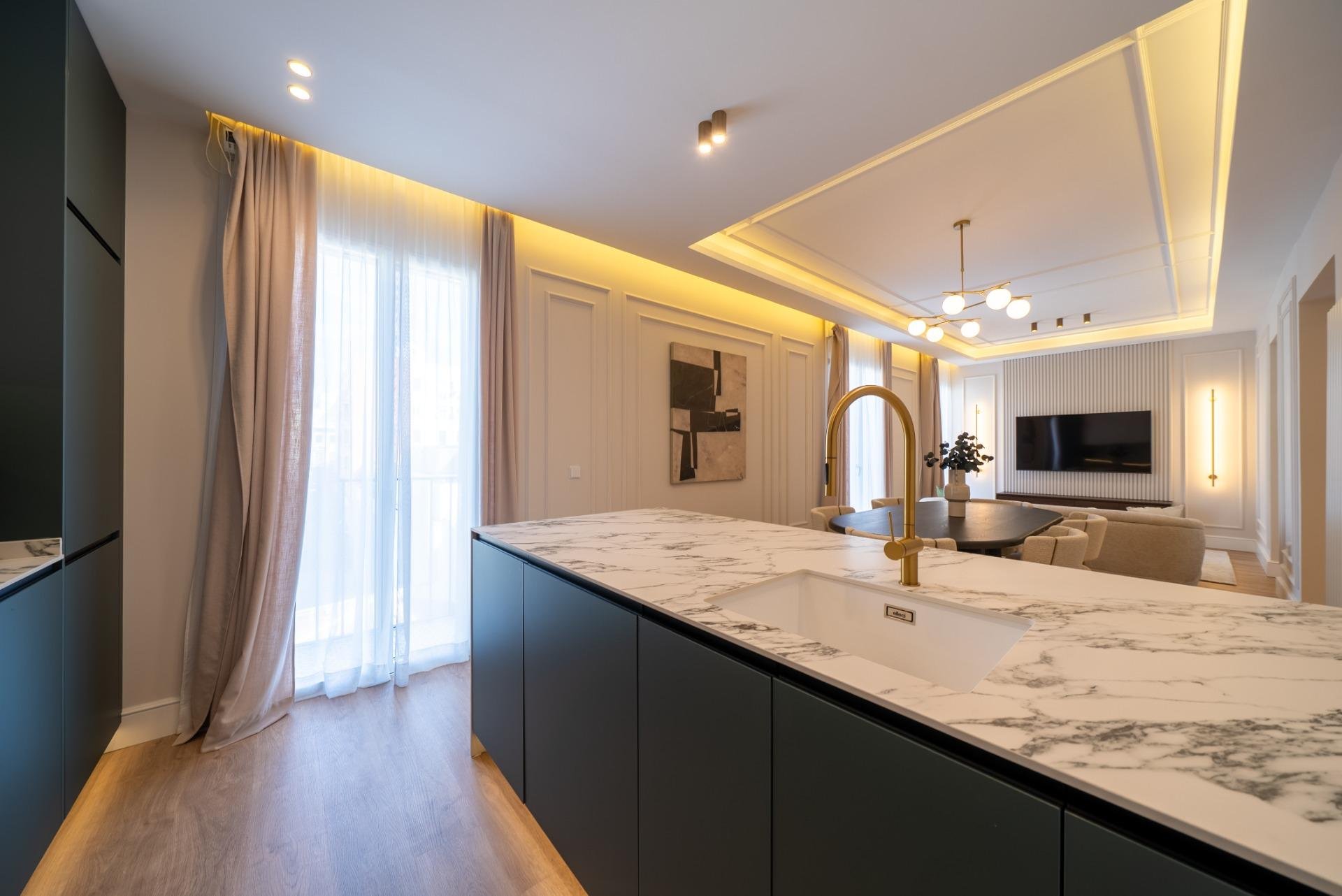 Huoneisto Madrid, Espanja 2 makuuhuonetta, 121 m2 No. 165716