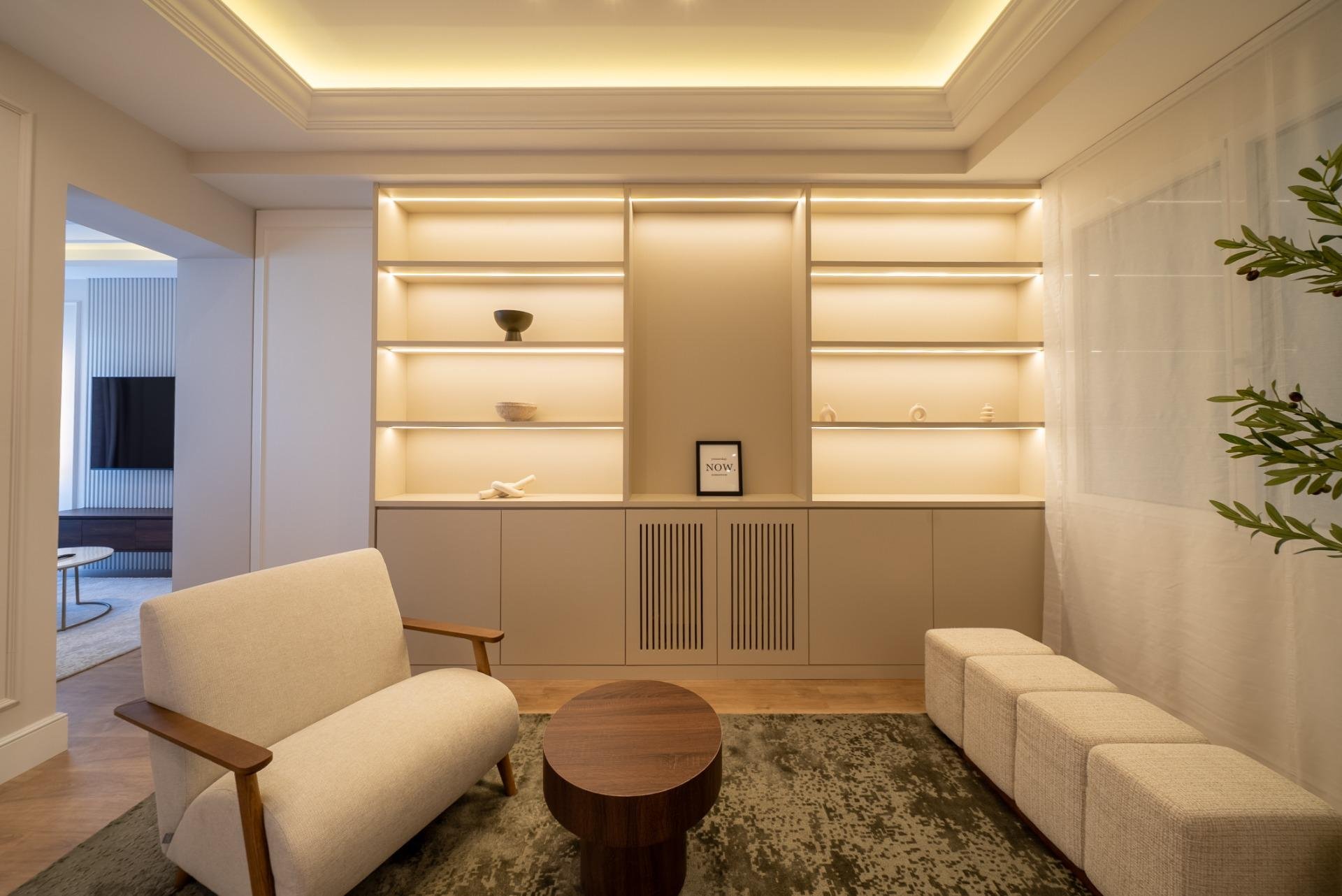 Huoneisto Madrid, Espanja 2 makuuhuonetta, 121 m2 No. 165716
