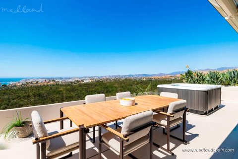 Huoneisto Fuengirola, Malaga, Espanja 3 makuuhuonetta, 133 m2 No. 53046
