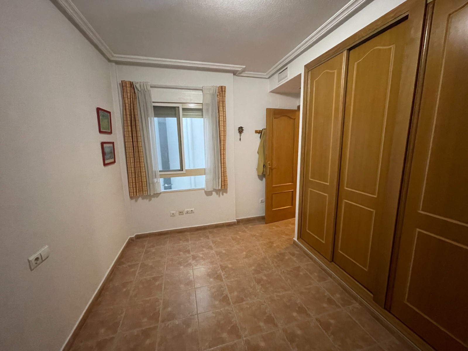 Townhouse in Almoradi, Alicante, Spain 3 bedrooms, 218 sq.m. No. 155389