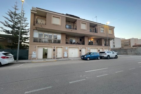 Villetta a schiera a Almoradi, Alicante, Spagna 3 camere da letto, 218 mq. N° 155389