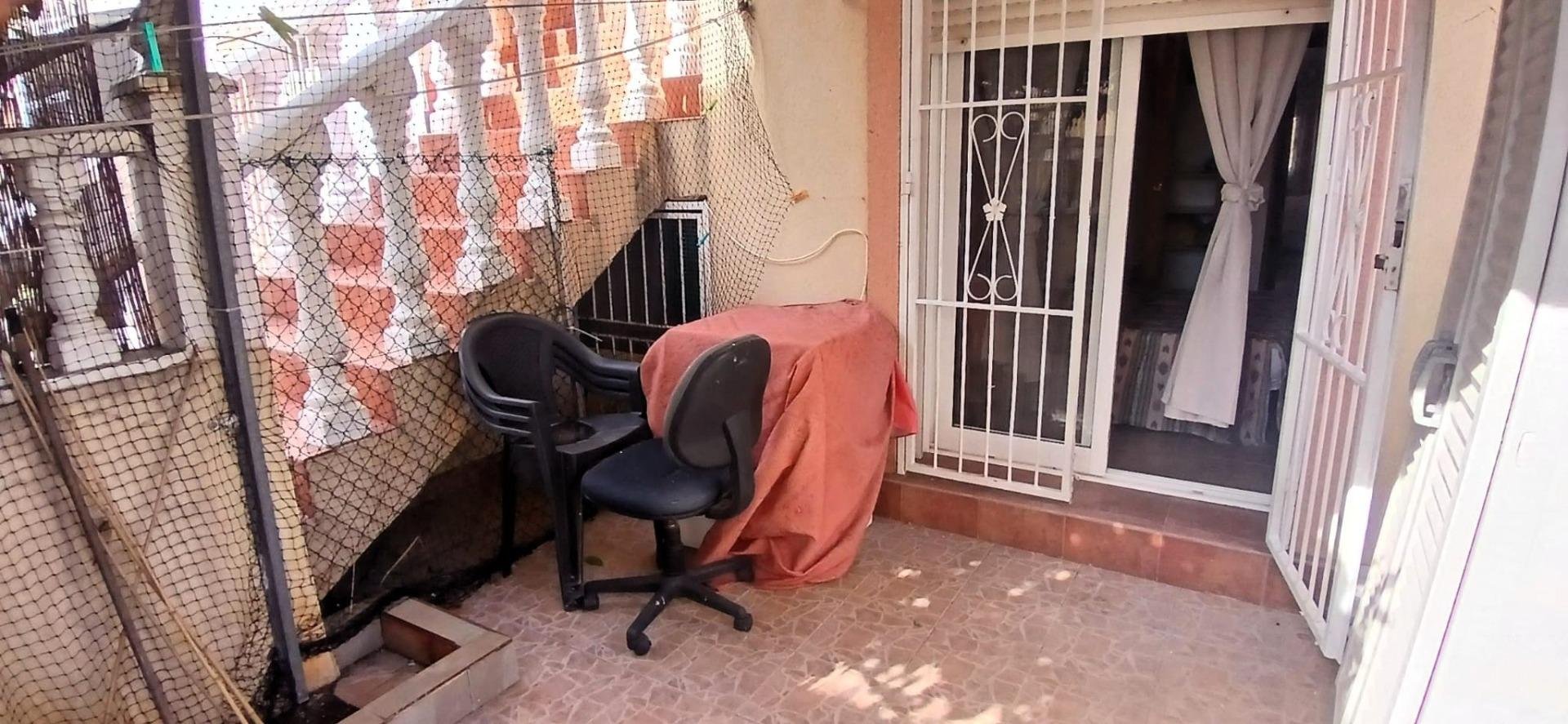 Bungalow à Guardamar del Segura, Alicante, Espagne 2 chambres, 65 m2 No. 182962