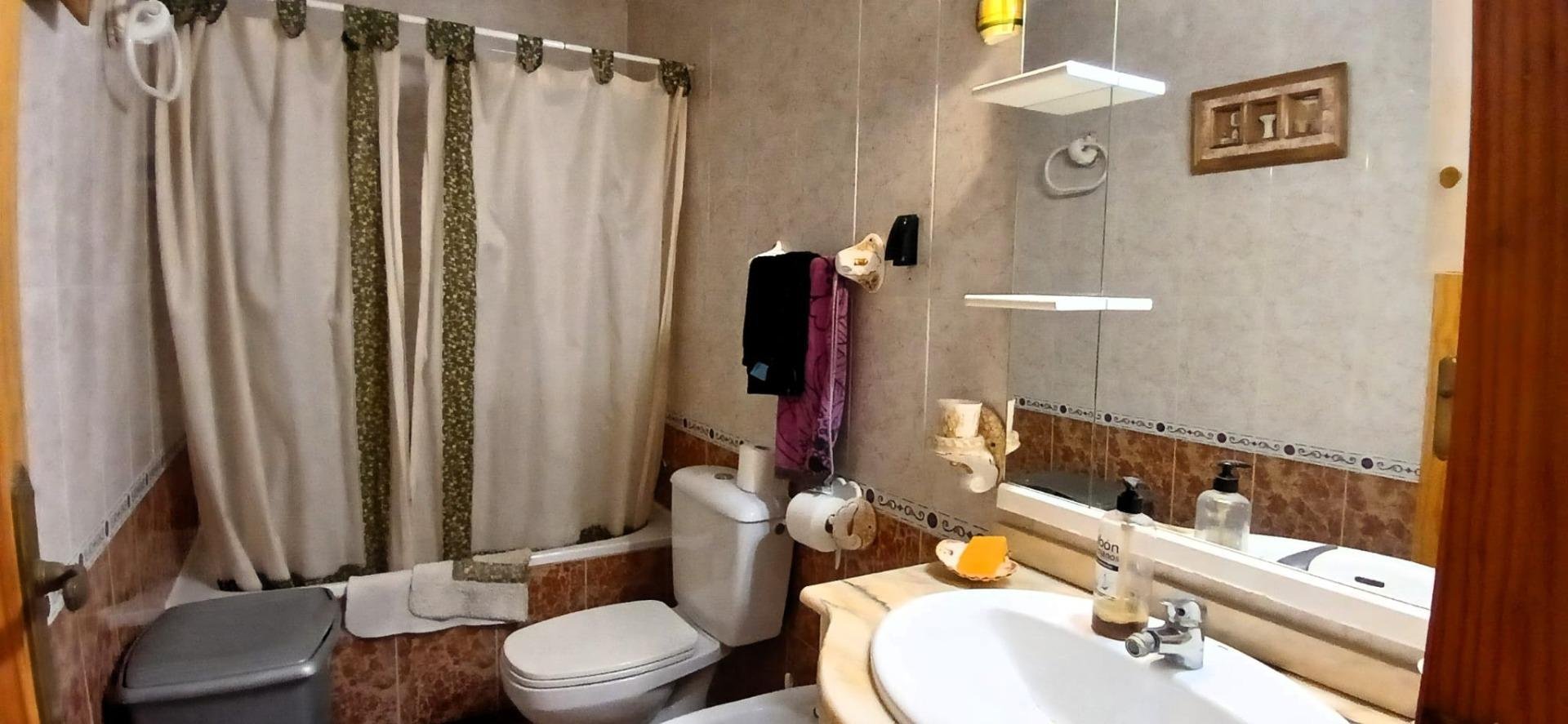 Bungalow à Guardamar del Segura, Alicante, Espagne 2 chambres, 65 m2 No. 182962