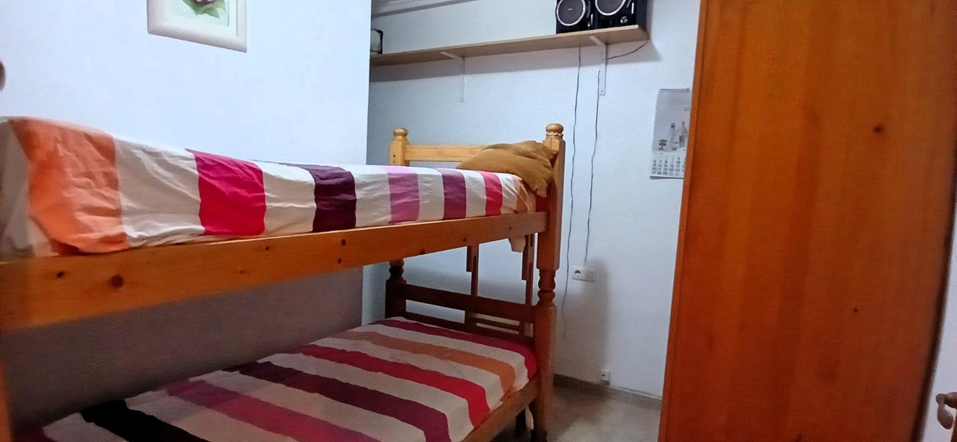 Bungalow à Guardamar del Segura, Alicante, Espagne 2 chambres, 65 m2 No. 182962