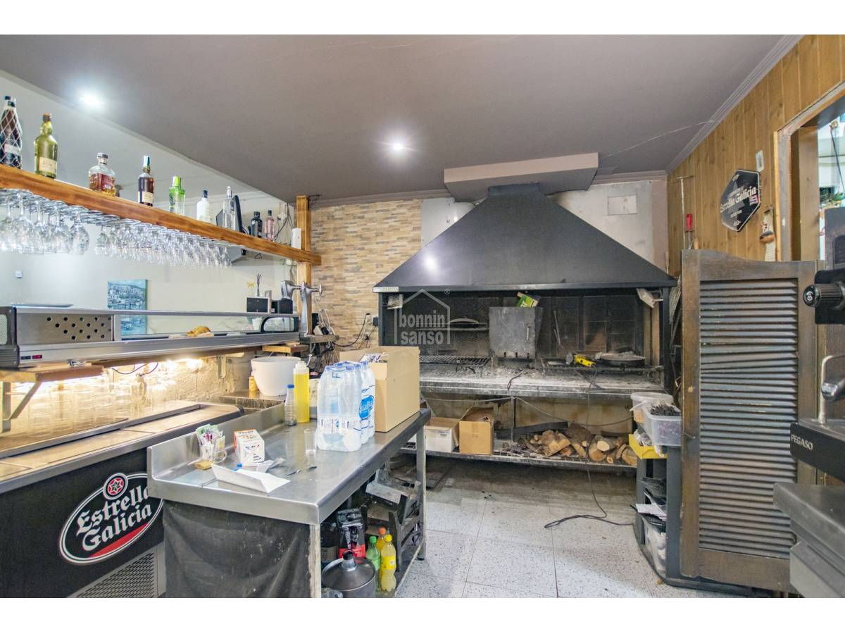 Kafejnīca / restorāns Mahon, Menorca, Spānijā 90 m2 Nr. 65414