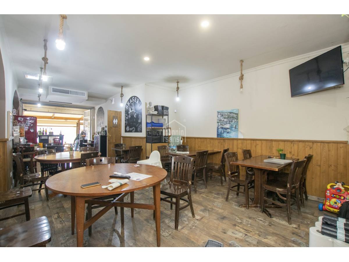 Kafejnīca / restorāns Mahon, Menorca, Spānijā 90 m2 Nr. 65414