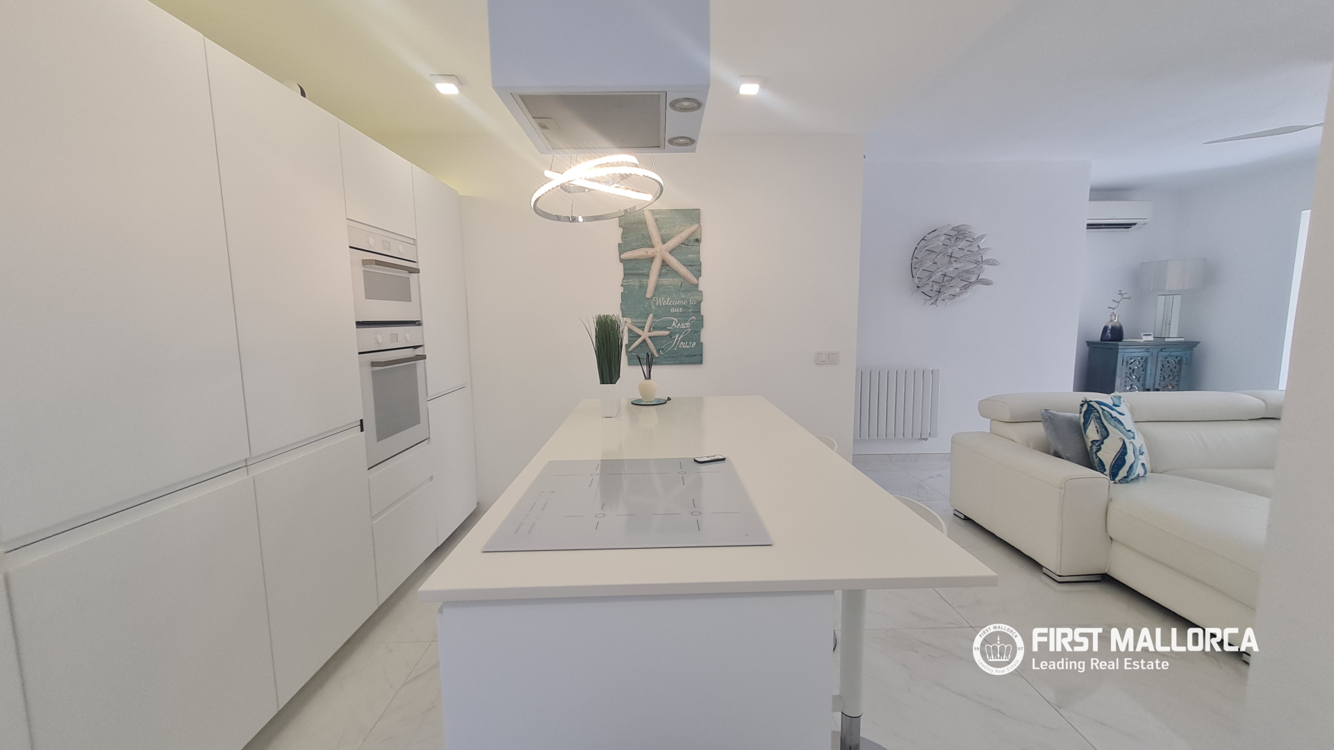 Villa in Palmanova, Mallorca, Spain 3 bedrooms, 85 sq.m. No. 177581