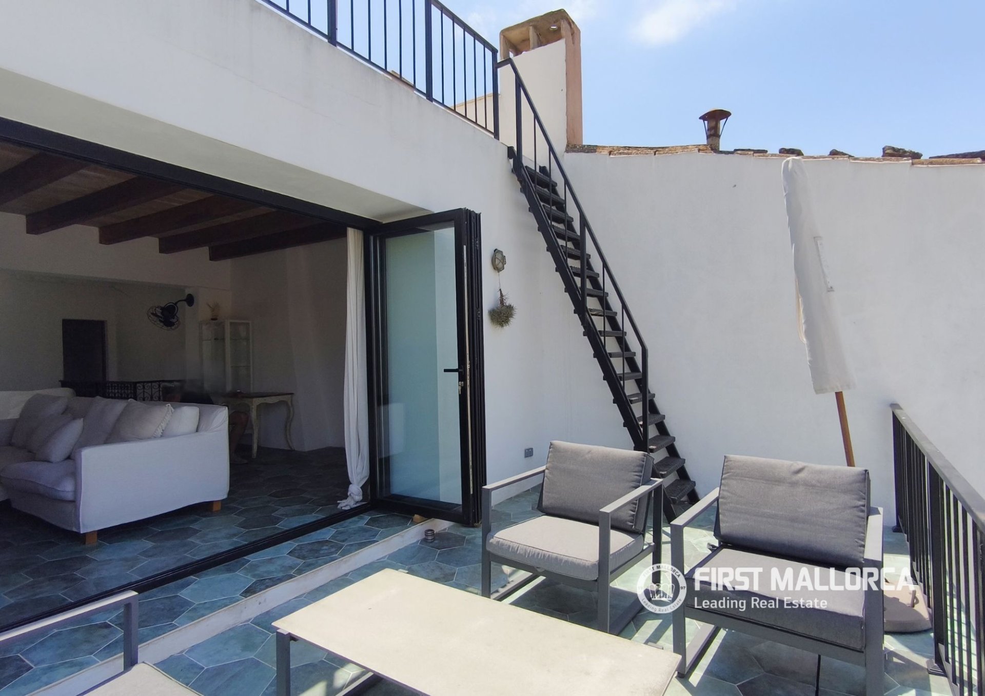 Townhouse in Llucmajor, Mallorca, Spain 3 bedrooms, 248 sq.m. No. 177582