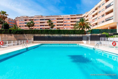 Apartament w Fuengirola, Malaga, Hiszpania 3 sypialnie, 145 mkw. nr 181824