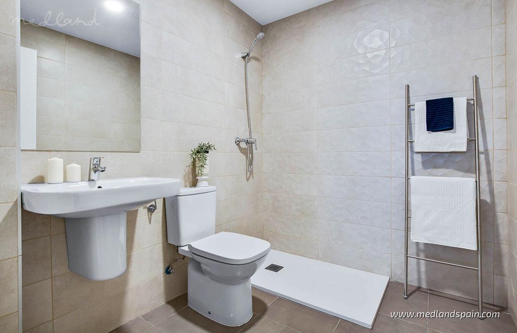 Apartment à Fuengirola, Malaga, Espagne 2 chambres, 86 m2 No. 181823