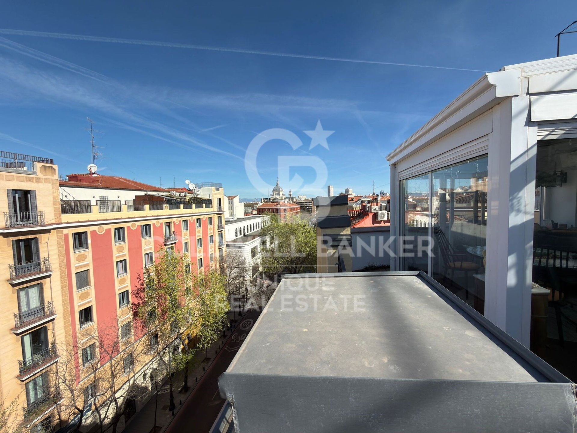 Huoneisto Madrid, Espanja 2 makuuhuonetta, 89 m2 No. 178859