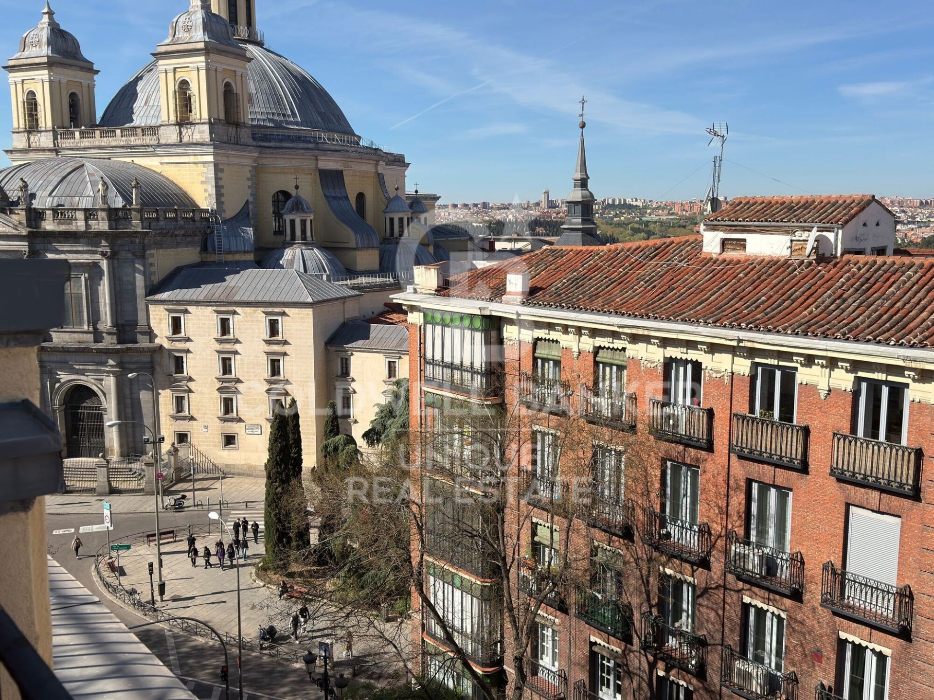 Huoneisto Madrid, Espanja 2 makuuhuonetta, 89 m2 No. 178859