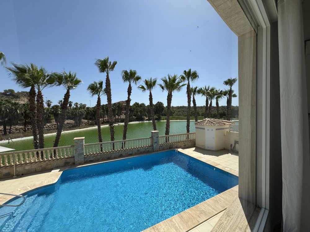 Villa Las Ramblas, Alicante, Spānijā 3 istabas, 132 m2 Nr. 145285
