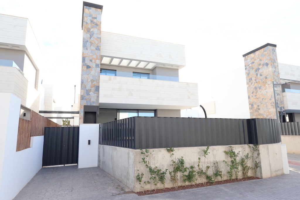 Villa in Los Alcazares, Murcia, Spain 3 bedrooms, 160 sq.m. No. 145287