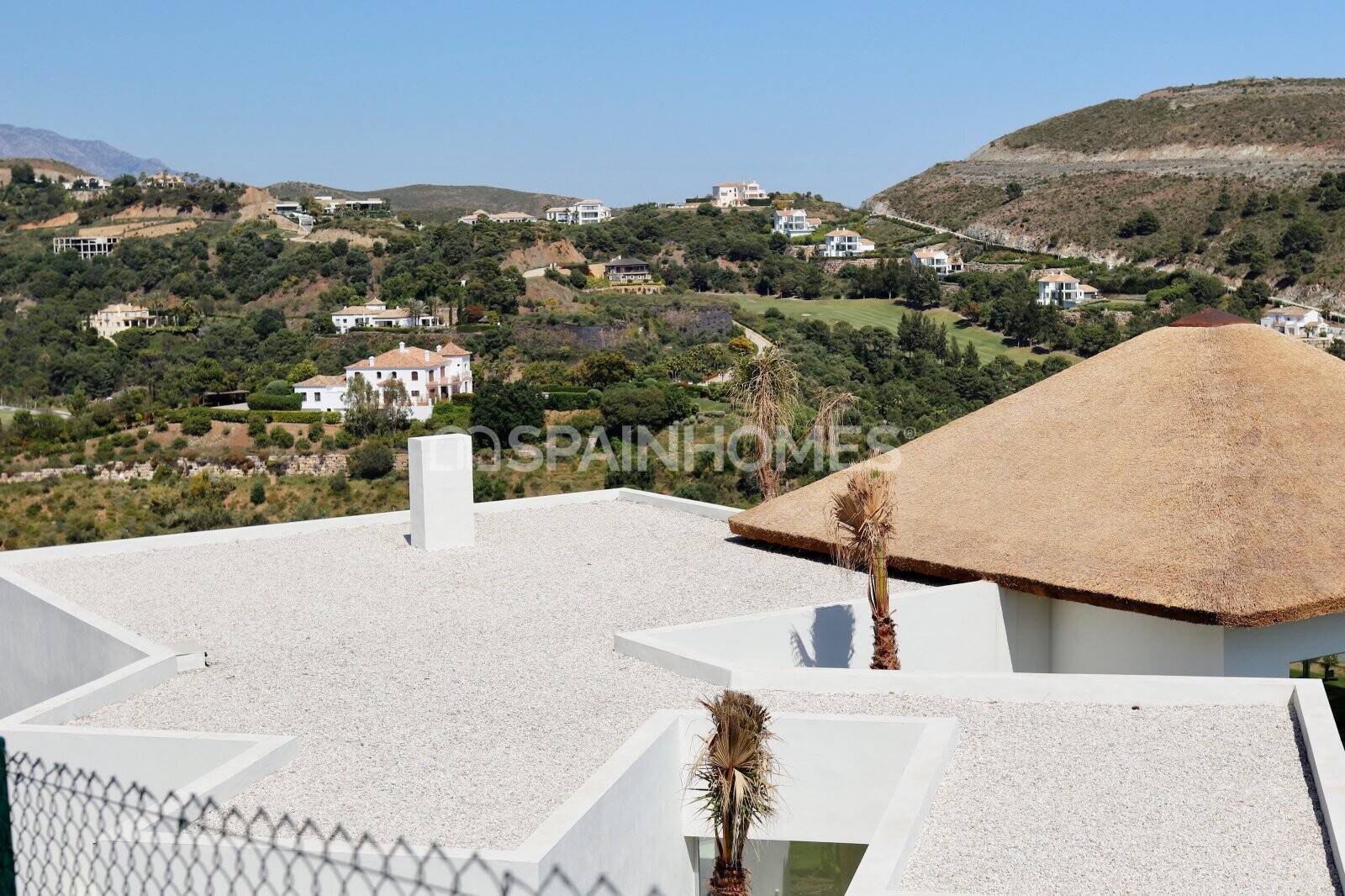 Apartment in Benahavis, Malaga, Spain 4 bedrooms, 226 sq.m. No. 97528
