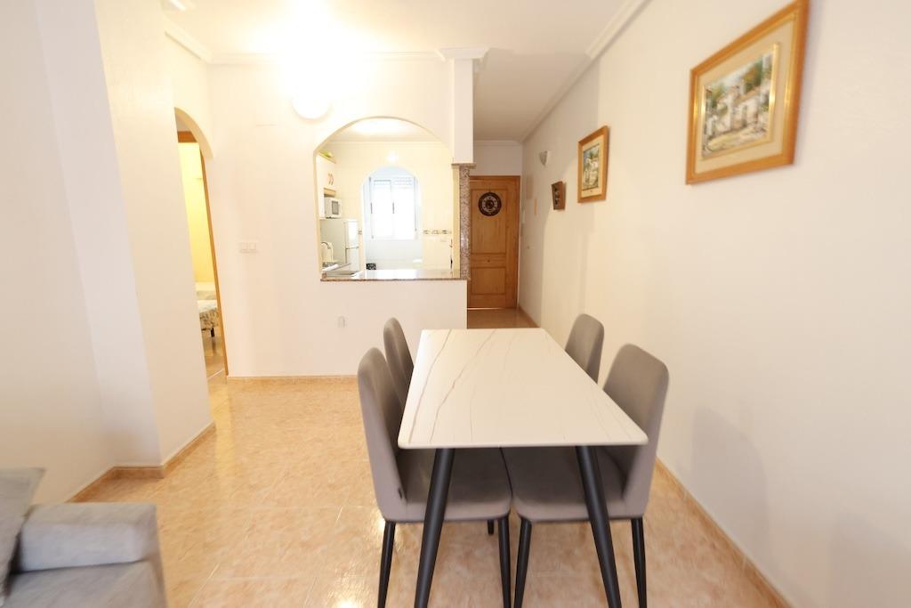 Dzīvoklis Torrevieja, Alicante, Spānijā 2 istabas, 65 m2 Nr. 196059