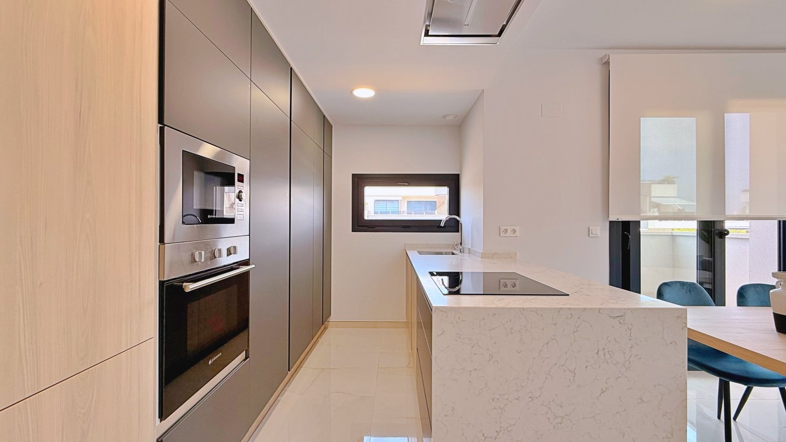 Apartment in Orihuela, Alicante, Spain 2 bedrooms, 83 sq.m. No. 190236