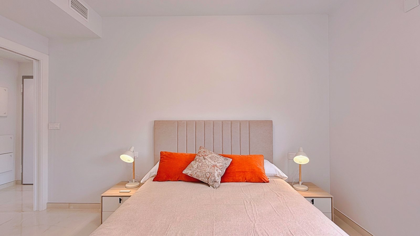 Apartment in Orihuela, Alicante, Spain 2 bedrooms, 83 sq.m. No. 190236